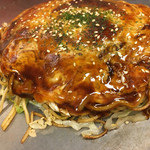 お好み焼 鉄板焼 三冠王 - そば肉玉…これが500円(^o^)/