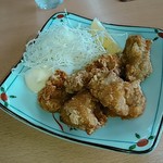 オーモリラーメン - 鶏の唐揚げ