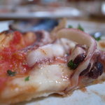 マンマ　イターリア - 海の幸のピザ
