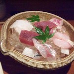 めしの助 - 刺し盛り1.5人前