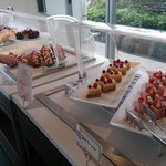 ラヴィマーナ アネックス パチャ - 【2016.06.19】バイキングのケーキ
