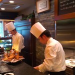 とんかつ マンジェ - 厨房