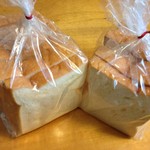 ベーカリー ブレリック - 食パン　1芹　270円