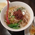 旺旺 - 台湾風挽肉入りラーメン