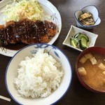 Kazokutei - とんかつ定食（1,000円）
