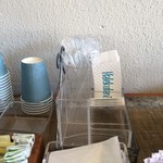 House Without a Key - スリーブも可愛い