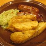 野菜ソースのグリルソーセージ