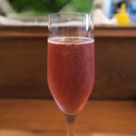 モンプチコションローズ - 28年6月　最初のロゼ泡