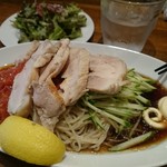 VINO STAND オーパ！ - イタリアン冷やし中華的な？ｳﾒｰﾖ