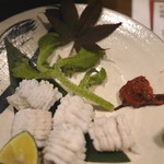 ひとひら - 活き鱧湯引き 梅肉のせ！？学芸大で鱧初体験(*ﾉｪﾉ)ｲﾔﾝ