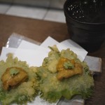 ひとひら - 大葉の天ぷら うにのせ！贅沢やん(ΦωΦ)ﾌﾌﾌ