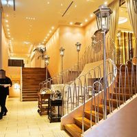 リストランテ ル・ミディ ひらまつ - 店内（エントランス）