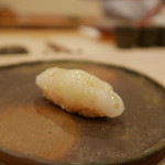 鮨　仙八 - 驚きの食感のアオリイカ