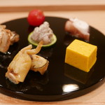 鮨　仙八 - 前菜（鮎うるか、煮たこ、オイルサーディン、マテ貝味噌焼き、カボチャムースなど）