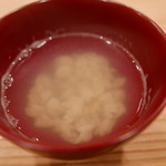 鮨　仙八 - このように雑炊風にいただく