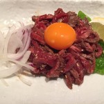 ぼく亭 豊山店 - レアステーキユッケ