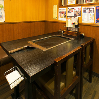 テーブル席