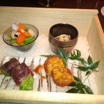 ケンゾーエステイトワイナリー - 前菜は4種類
      