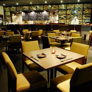 SHARI THE TOKYO SUSHI BAR_1