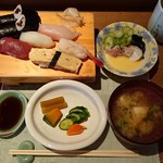 Sushi Ishikawa - Bランチ…税込1080円　（これに茶碗蒸しが付きます）