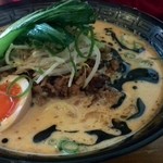 ななや - 旨いぞー！このラーメン！♪