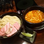 中華そば ことぶきや - 熱プレートで温める！目でも楽しめます。美味い！