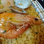 VIVA Paella - たっぷり魚貝のシーフードパエリア（2,571円）