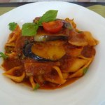 アルコバレーノ - トマトソースのコンキリエ