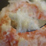 三日月氷菓店 - 早速食べてみると、練乳のコクのある甘さがプラスされて、スイーツの様な力強い味わいに変化します。