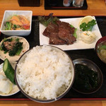 Seibee - 炭火焼和牛カルビ定食1.350円