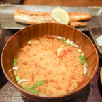 炭火焼専門食処 白銀屋 - 海老入り味噌汁　