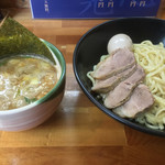 麺屋 晃心 - 濃厚鶏つけめん＋チャーシュー、味付けタマゴ