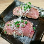 札幌焼肉 ひし丸 - 【2016/6】クーポン特典炙り肉寿司！