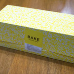 BAKE CHEESE TART - 1個216円・6個1,242円。