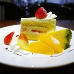 Cafe neige  - 苺のショートケーキ 