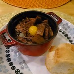 四季ごはん 晴れ間。 - 牛肉とハチの巣のシチュー　バケット添え