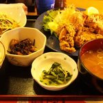 八重ちゃんと七重八重 - ランチです。