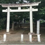 支那そばふなとり - 香取神社様です