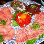 Honkaku Yakiniku Kankokuryouri Genkai Minami - 絶品の肉刺し盛り♪