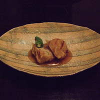 温石 左近太郎 本店 - 揚物　国産鶏と京葱の芋饅頭