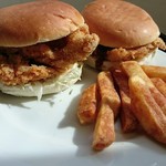 ばんちゃ屋 - チキンカツバーガー始めました！