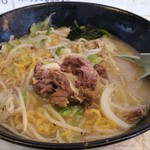 らぁ麺 黒ゃ - テール塩ラーメン(980円)です。