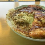 いさご - キャベツ玉子焼き（粉もの生地の間にキャベツ）