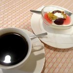 プチ・ガーデン - 食後のコーヒー＆サービスデザート！