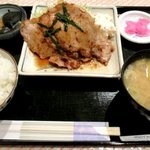 プチ・ガーデン - 豚肉の生姜焼き！