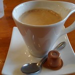 スマイルカフェ - アシンメトリーなカップ