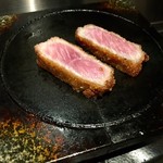 牛かつ もと村 - お好みの焼き加減に、鉄板でセルフ焼き！