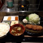 牛かつ もと村 - 牛かつ麦飯とろろセット100g！