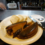 山猫軒 - ６００ｇのアワビのステーキ１万円！