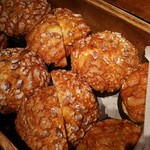 玉出 木村家　2Deux - アーモンドをつまみ食いしたい衝動が！